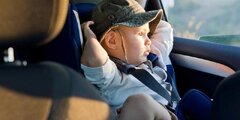 مرگ کودکان در خودروهای داغ