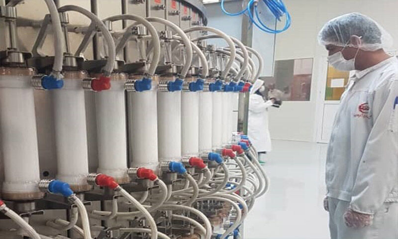 روند صعودی تولید صافی دیالیز در هلال احمر ادامه دارد روند صعودی تولید صافی دیالیز در هلال احمر ادامه دارد