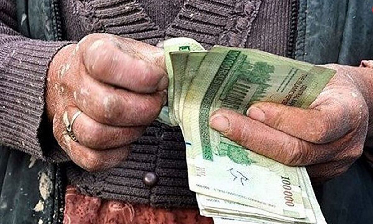 طرح وزارت کار درباره دستمزد کارگران هوا شد طرح وزارت کار درباره دستمزد کارگران هوا شد