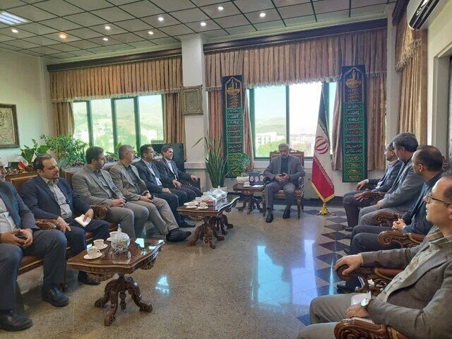 بیش از ۱۵ هزار طرح عمرانی در حوزه سلامت فعال است بیش از ۱۵ هزار طرح عمرانی در حوزه سلامت فعال است