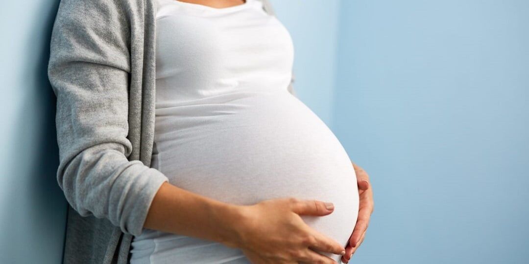 افزایش «سن» عامل کاهش قدرت باروری زنان/ بارداری زیر ۱۸ سال توصیه نمی‌شود