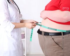 چاقی و دیابت چگونه خطر ابتلا به سرطان لوزالمعده را افزایش می‌دهد