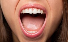رنگ زبان از سلامت بدن خبر می‌دهد
