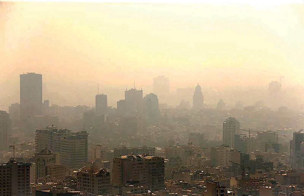 آلودگی‌هوای تهران نزدیک به 8 برابر حد مجاز جهانی
