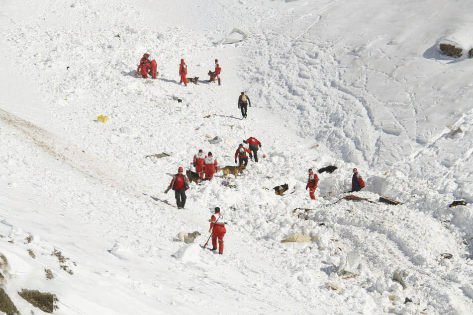  عملیات نجات در برف