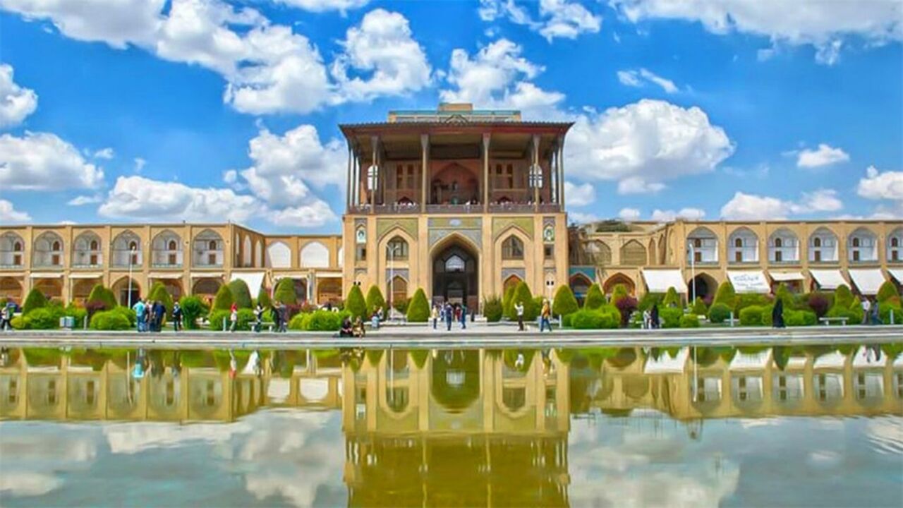 اصفهان شهری برای مسافران نورزوی و اقامت بلند مدت