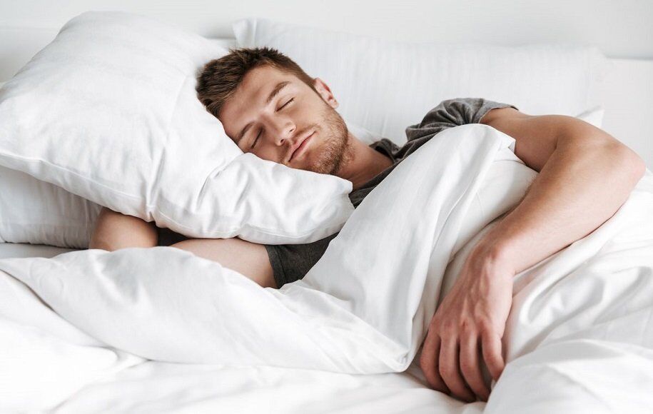 چند توصیه برای خواب بهتر با مصرف لبنیات