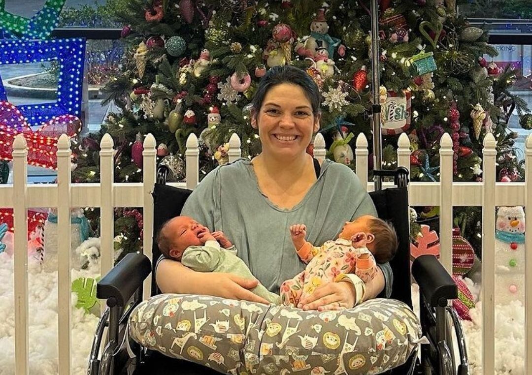 مادری که دو رحم داشت، در دو روز، دو بار زایمان کرد!/ عکس مادری که دو رحم داشت، در دو روز، دو بار زایمان کرد!/ عکس