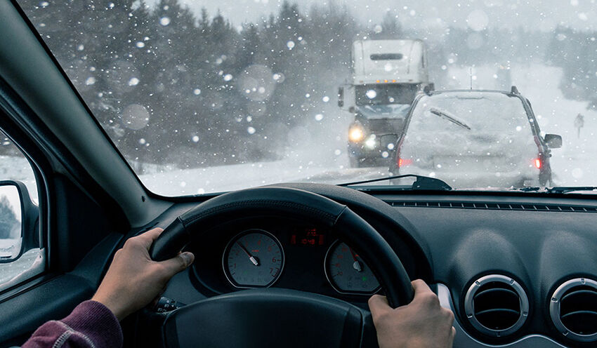 رانندگان مصرف غذاهای پُرچرب و سنگین را در سفر محدود کنند رانندگان مصرف غذاهای پُرچرب و سنگین را در سفر محدود کنند