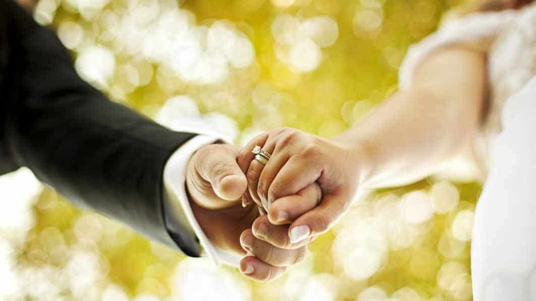 نقش تاب آوری همسران در بهبود زندگی زناشویی