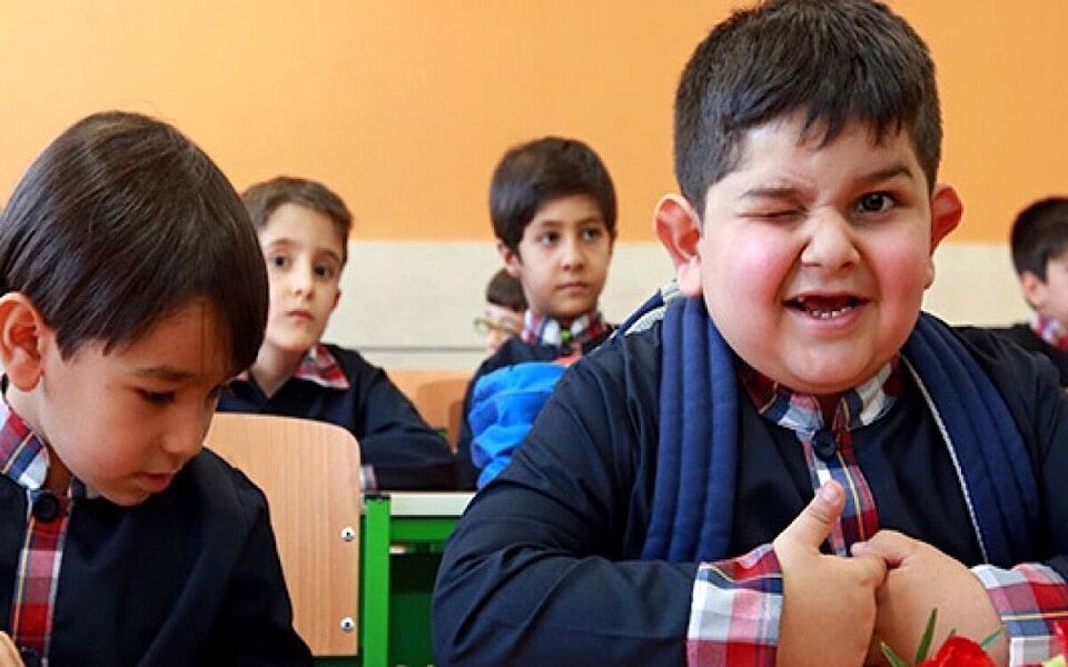 شیوع چاقی در کودکان مدرسهای/ برنامهریزی غربالگری اجباری چاقی و کوتاه قدی کودکان شیوع چاقی در کودکان مدرسهای/ برنامهریزی غربالگری اجباری چاقی و کوتاه قدی کودکان