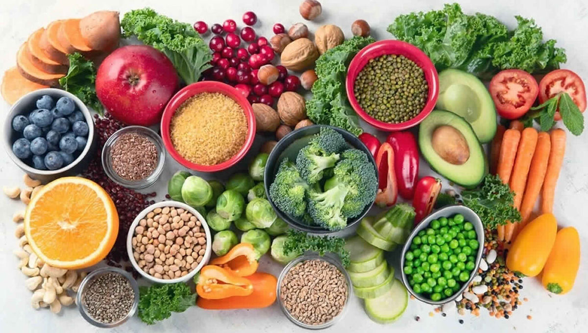 ۱۲ ماده غذایی برای تقویت سیستم ایمنی بدن ۱۲ ماده غذایی برای تقویت سیستم ایمنی بدن