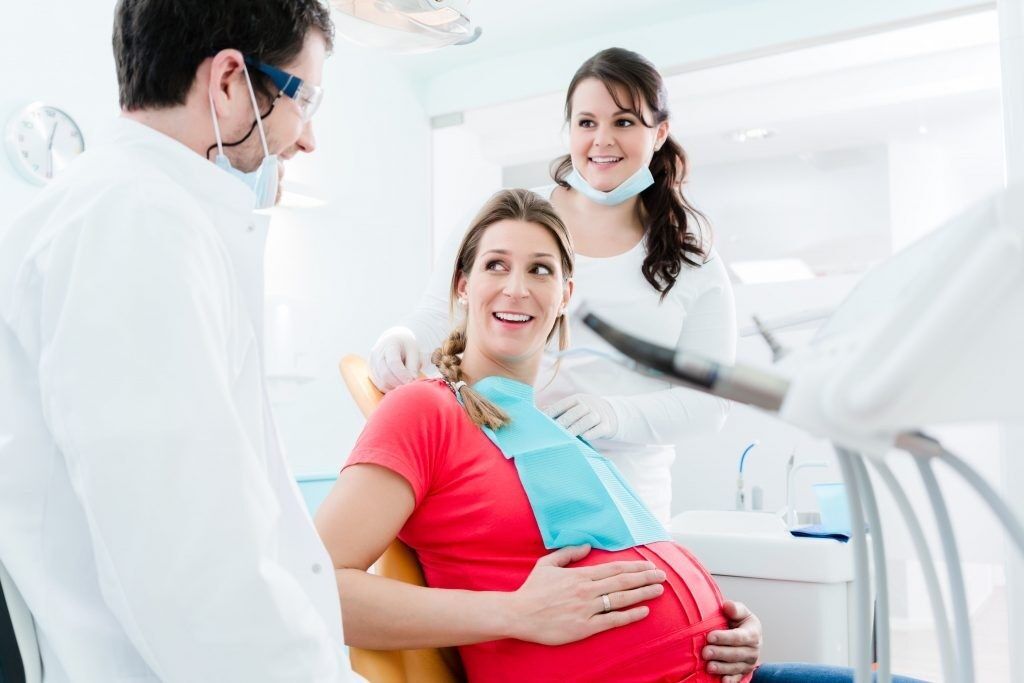 بهترین زمان برای درمان های دندانپزشکی در دوران بارداری