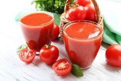 ۵ دلیل که چرا آب گوجه‌فرنگی برای سلامتی شما مفید است