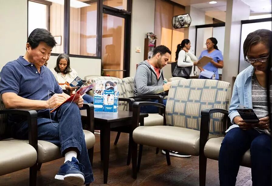 یافتههای یک نظرسنجی در آمریکا؛ کاهش چشمگیر سلامت جسمی و روحی مردم یافتههای یک نظرسنجی در آمریکا؛ کاهش چشمگیر سلامت جسمی و روحی مردم