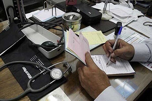 روایت رفتار نامناسب یک پزشک با بیمار روایت رفتار نامناسب یک پزشک با بیمار