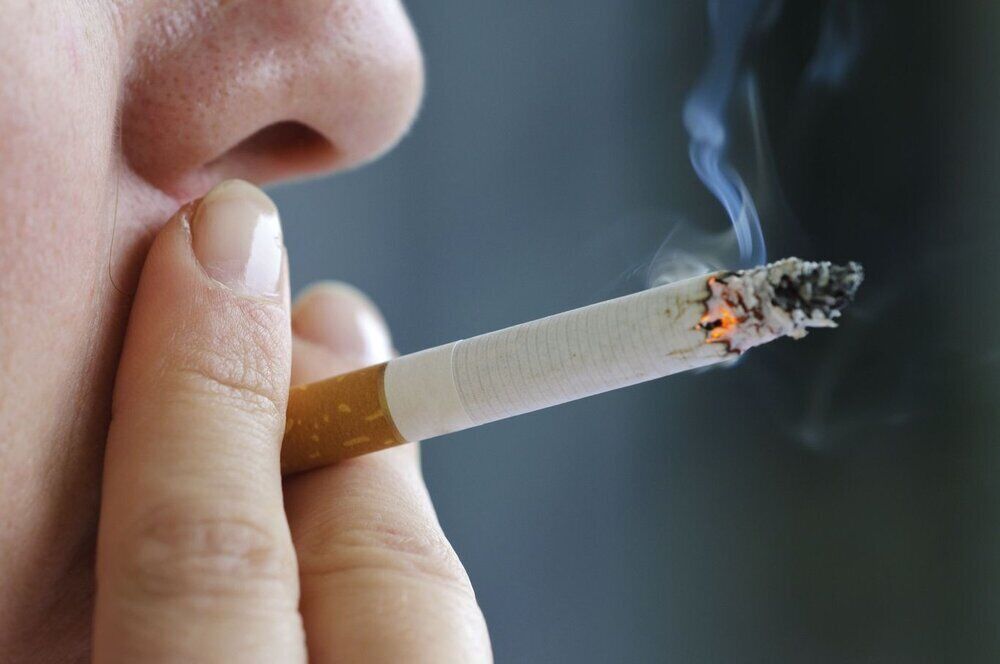 سیگار کشیدن مغز را کوچک می‌کند