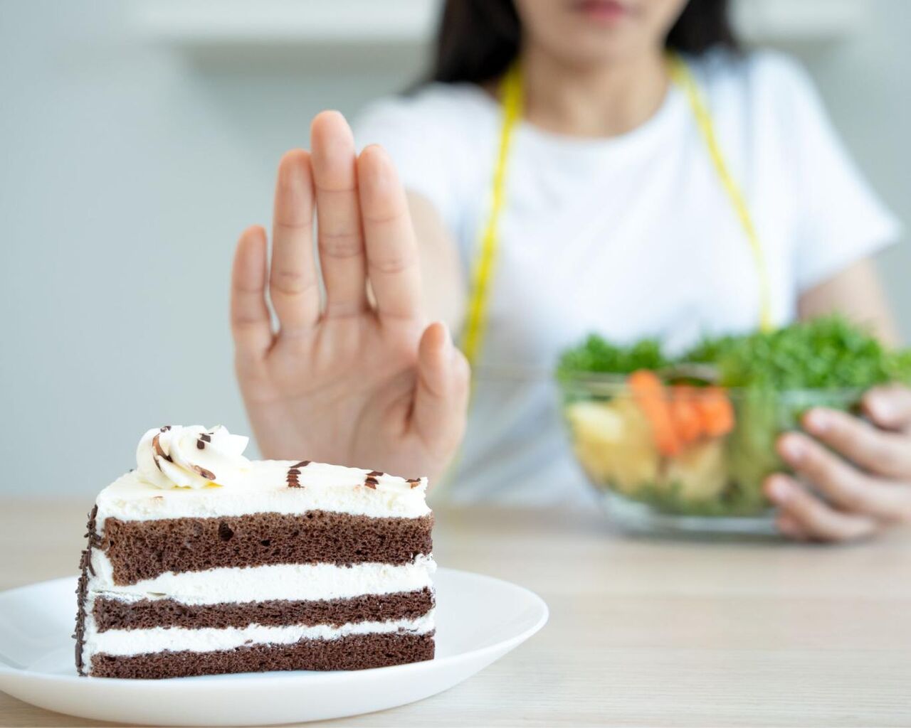 برای خلاص شدن از چربی شکم از این مواد غذایی دوری کنید برای خلاص شدن از چربی شکم از این مواد غذایی دوری کنید