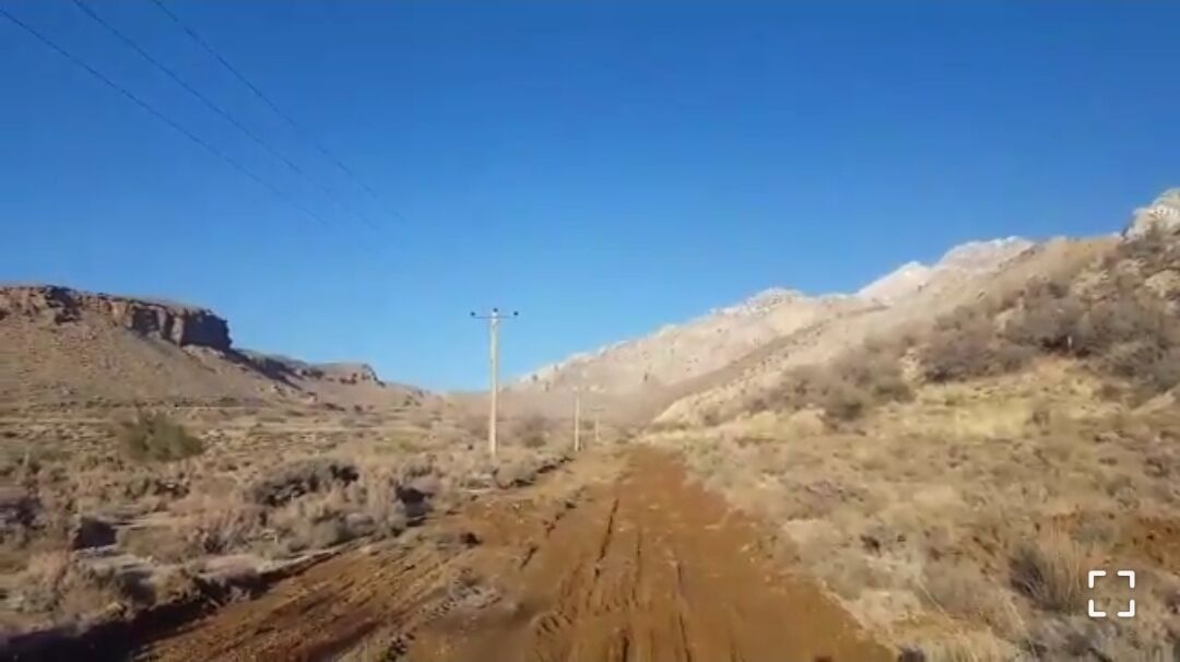 تخریب درختان "پارک ملی خبر" به بهانه فنس کشی اطراف منطقه توسط یک شرکت هواپیمایی تخریب درختان "پارک ملی خبر" به بهانه فنس کشی اطراف منطقه توسط یک شرکت هواپیمایی