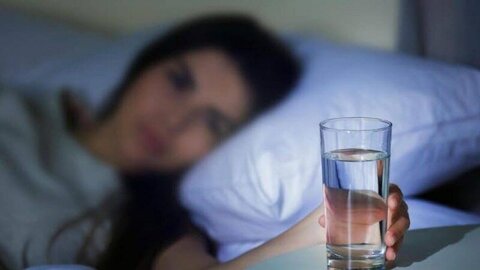 قبل از خواب آب ننوشید