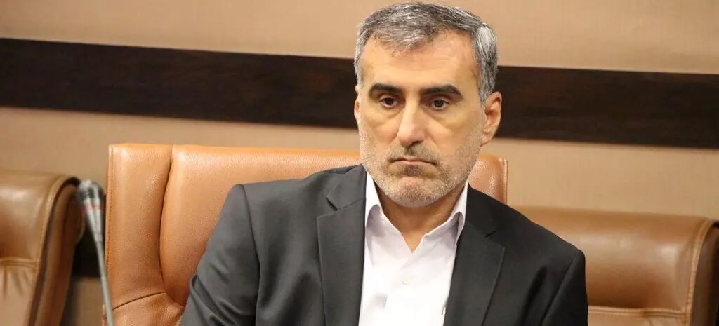 گرانفروشی داروهای کمیاب به بهانه بخشنامه وزارت بهداشت گرانفروشی داروهای کمیاب به بهانه بخشنامه وزارت بهداشت