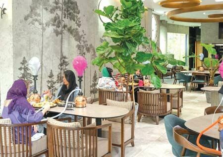 عوارض خطرناک گاز خنده قلیان اکسیژن؛ از آسیب مغزی تا سرخوشی عوارض خطرناک گاز خنده قلیان اکسیژن؛ از آسیب مغزی تا سرخوشی