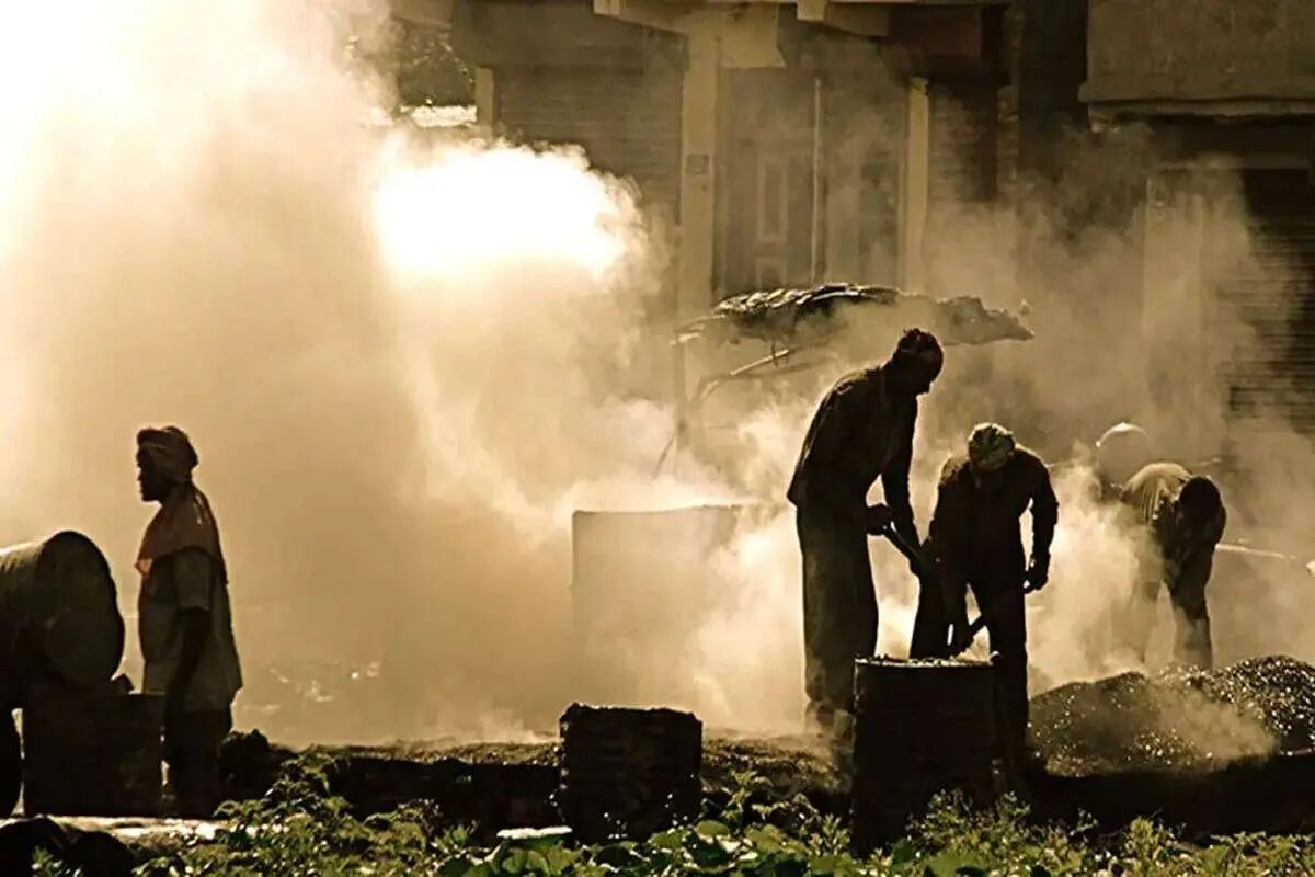 راه سخت دولت چهاردهم برای بازگرداندن اعتماد به کارگران راه سخت دولت چهاردهم برای بازگرداندن اعتماد به کارگران