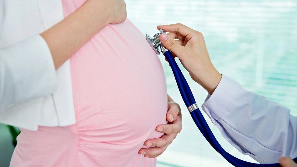 برداشتن محدودیت بارداری در سنین زیر 18 سال