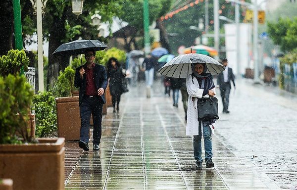 رگبار و رعدوبرق در شمال و جنوب کشور رگبار و رعدوبرق در شمال و جنوب کشور