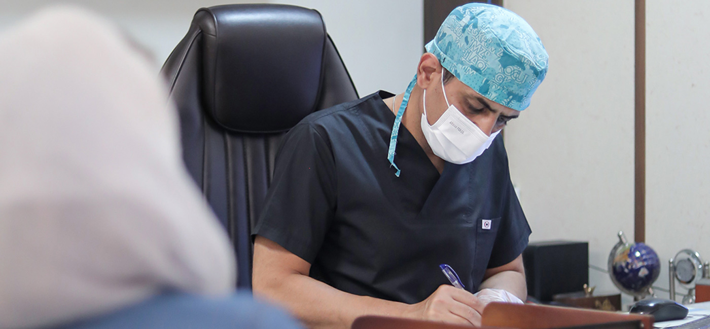 طول عمر ایمپلنت دندان چقدر است؟