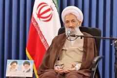 بررسی نقش سزارین در نازایی توسط امام جمعه ساری