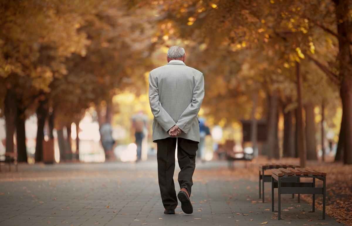 ٣۵ درصد کل هزینههای حوزه بستری متعلق به سالمندان است ٣۵ درصد کل هزینههای حوزه بستری متعلق به سالمندان است