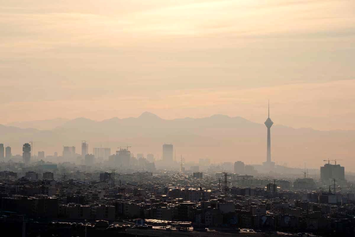 آلودگی هوا در تهران: شرایط «ناسالم» برای گروههای حساس آلودگی هوا در تهران: شرایط «ناسالم» برای گروههای حساس