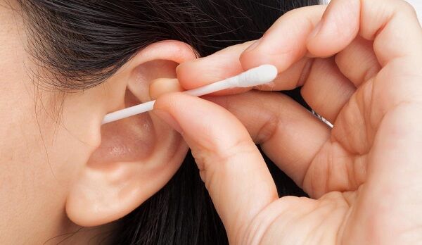 موم گوش از سلامت بدن چه میگوید؟ موم گوش از سلامت بدن چه میگوید؟