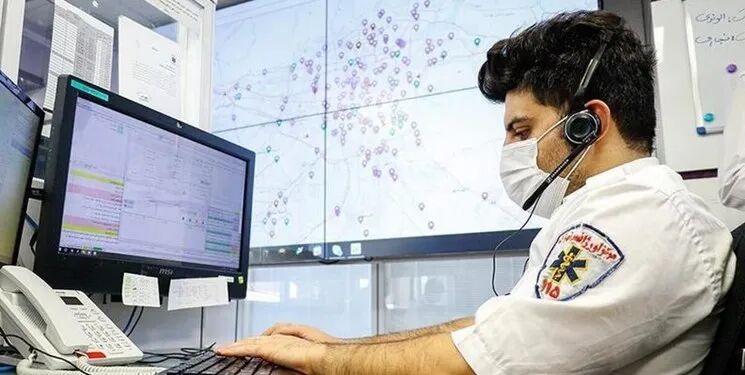 جانبخشِ پشت تلفن؛ پرستارانی که با صدا نجات میدهند جانبخشِ پشت تلفن؛ پرستارانی که با صدا نجات میدهند