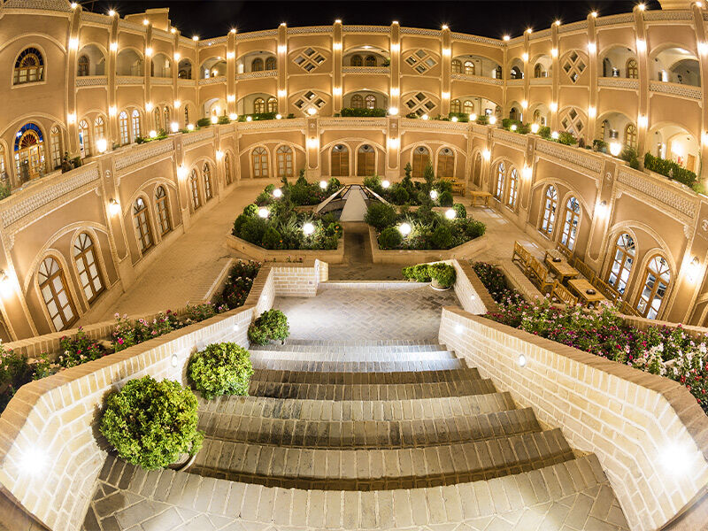 رزرو هتل های یزد از وب سایت اسنپ تریپ رزرو هتل های یزد از وب سایت اسنپ تریپ