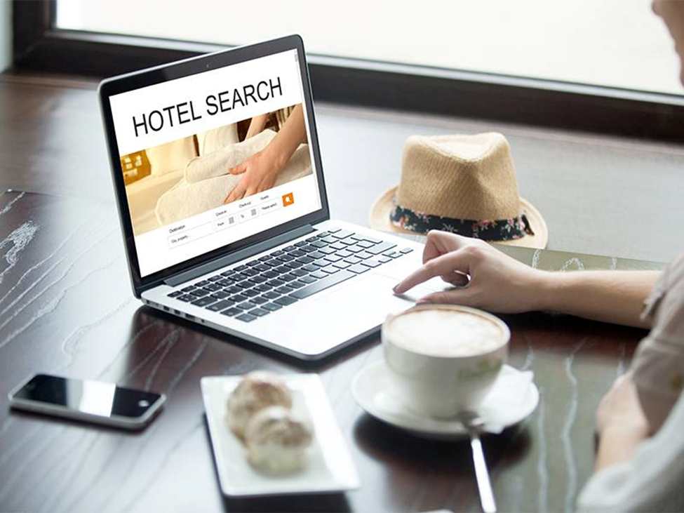 از کدام سایت، رزرو هتل انجام دهیم؟