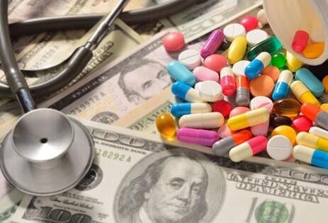 تحریمهای اروپا؛ اختلال در تامین داروی بیماران، اما سازمان غذا و دارو با راهکارهای مختلف تلاش دارد تحریمهای اروپا؛ اختلال در تامین داروی بیماران، اما سازمان غذا و دارو با راهکارهای مختلف تلاش دارد