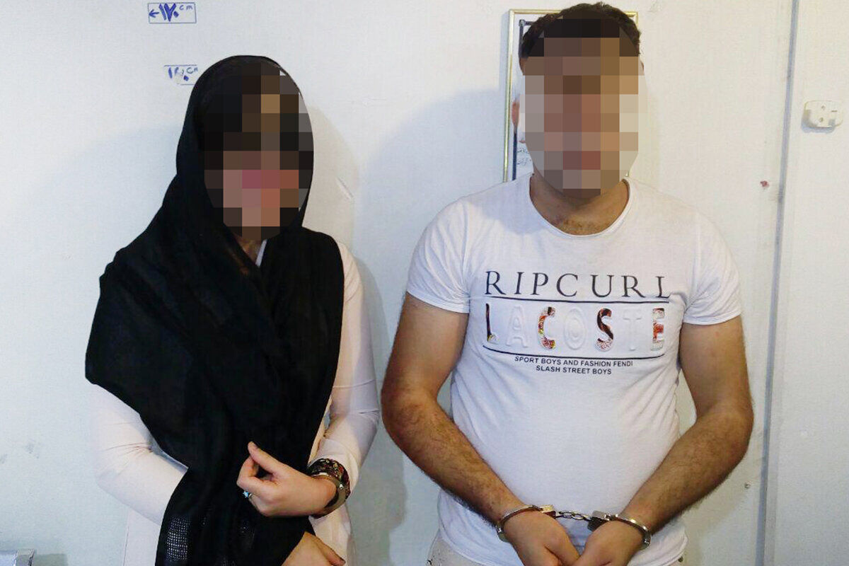 ماجرای دستگیری زن متأهل با مرد زندار در خودرو ماجرای دستگیری زن متأهل با مرد زندار در خودرو