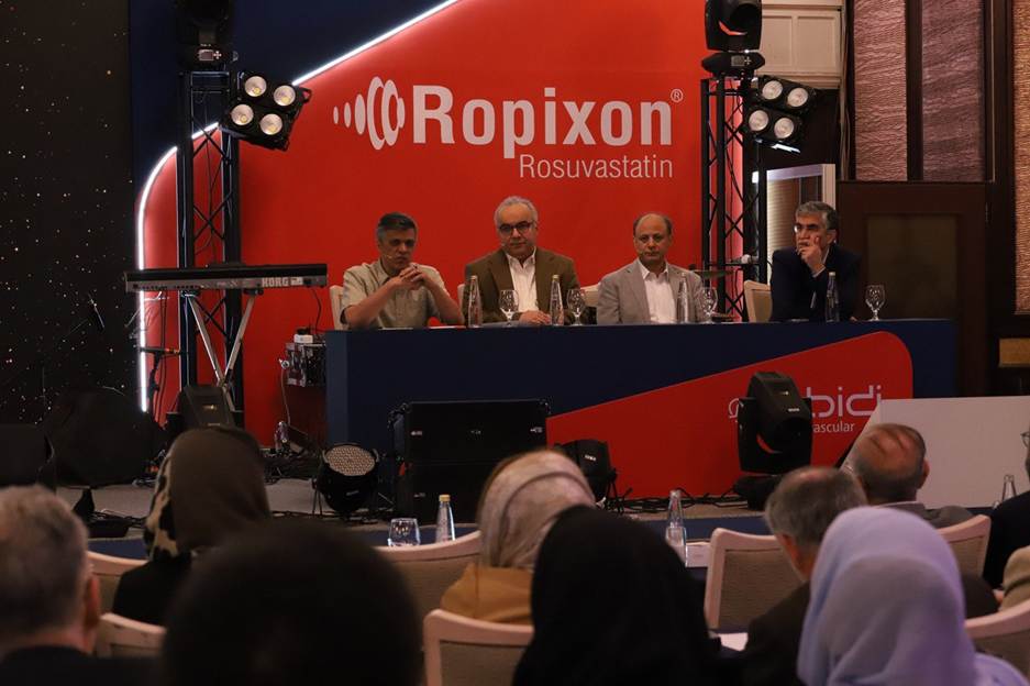 مدیرعامل گروه کوبل: ارائه محصولات نوآورانه در زمینه بیماریهای قلبی و عروقی را با جدیت ادامه میدهیم