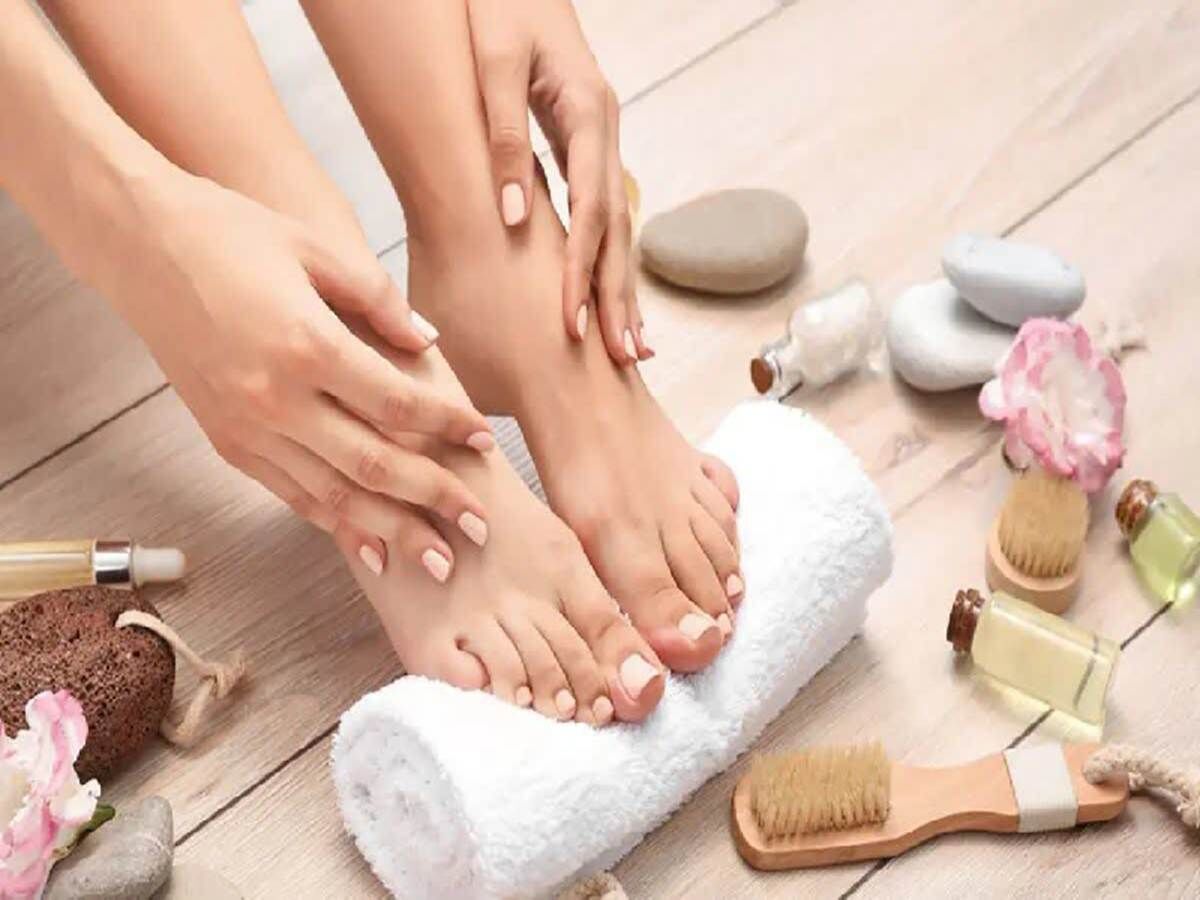 چطور تو ۱۰ دقیقه پدیکور حرفه‌ای تو خونه داشته باشی؟