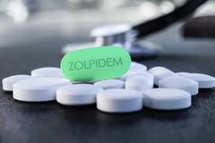 هشدار جدی درباره «زولپیدم پارتی»؛ داروی خواب‌آور به ابزاری برای سوءاستفاده در مهمانی‌ها تبدیل شده است