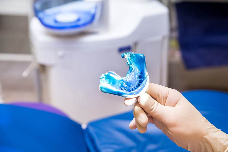 آیا آلژینات دندانپزشکی بیخطر است؟ هر آنچه باید بدانید