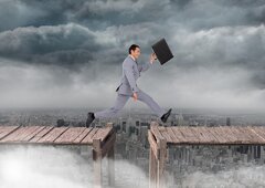 چگونه در شرایط سخت قوی و امیدوار باشیم؟