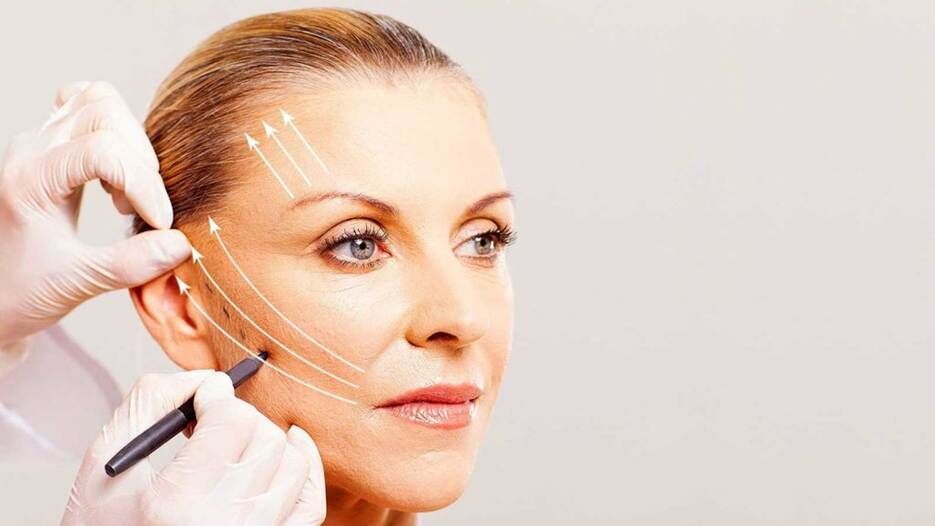 نخ کاگ بهتر است یا سیلوئت؟ تفاوتها + مزایا نخ کاگ بهتر است یا سیلوئت