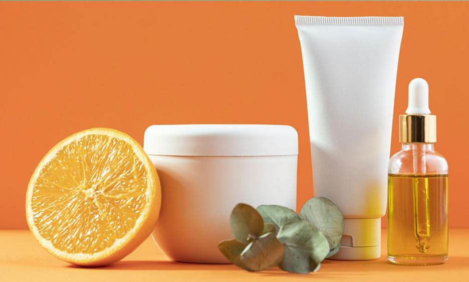 بررسی علمی و تخصصی لوازم آرایشی و مراقبت پوستی: از زیبایی تا درمان