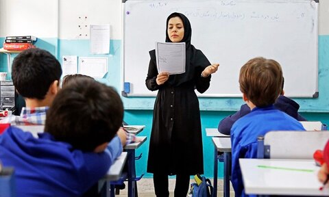 پرداخت به‌موقع مطالبات، اولین گام در مسیر تکریم معلمان