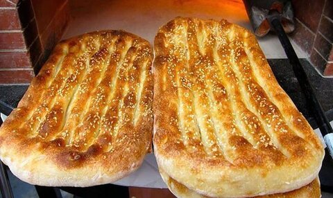 آیا کنجد روی نان‌های سنتی واقعاً مفید است؟ / فواید تغذیه‌ای و هشدار درباره آلودگی‌های پنهان