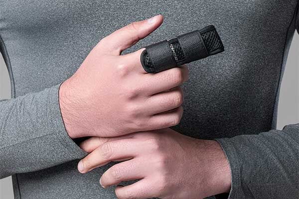 چگونه آتل انگشتی مناسب انتخاب کنیم؟ روش بستن آتل انگشتی