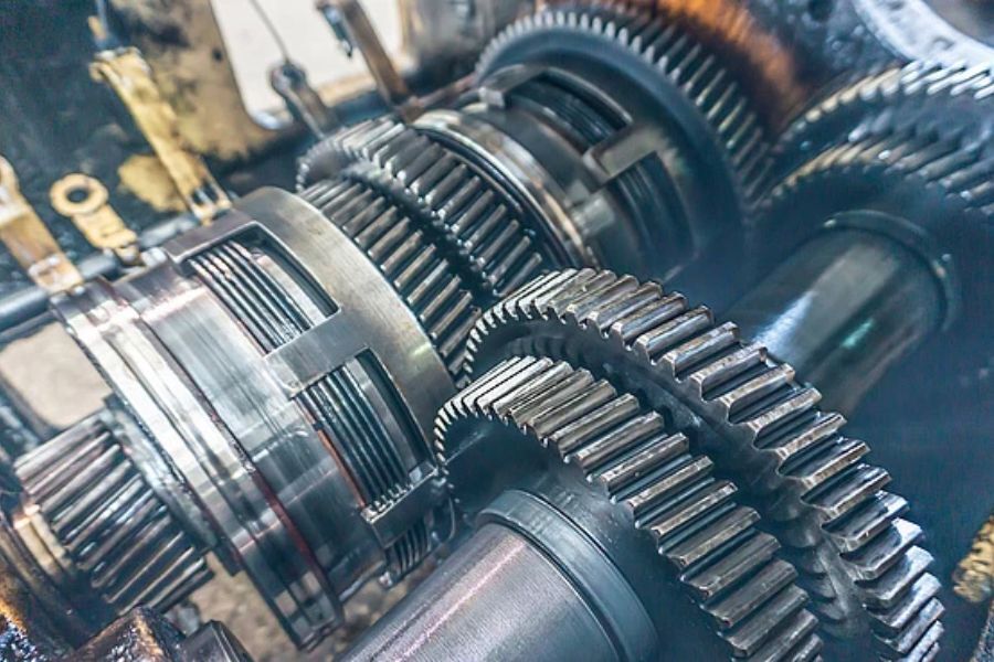 چرا انتخاب گیربکس سازگار با محیط‌زیست در صنایع سنگین اهمیت دارد؟